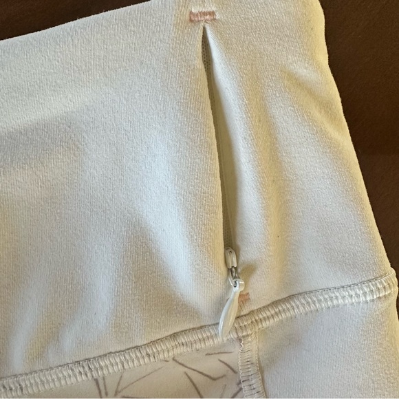 Calia by Carrie Underwood White/Pattern Full Length Mesh Panel Leggings Size S - Picture 14 of 15